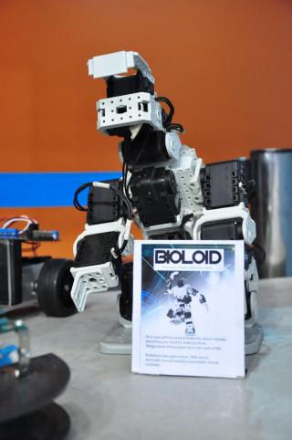 Robots face off in 2012 National Robotics Competition